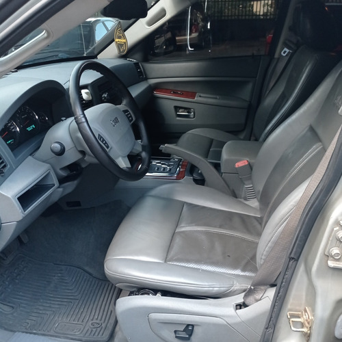 Toyota Yaris Automático