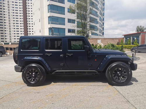 Imagen 2 de 15 de Jeep Wrangler 2017 3.7 Unlimited Sport 3.6 4x4 At