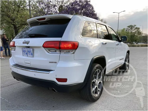 Jeep Grand Cherokee 3.6 Limited Lujo 4X2 At