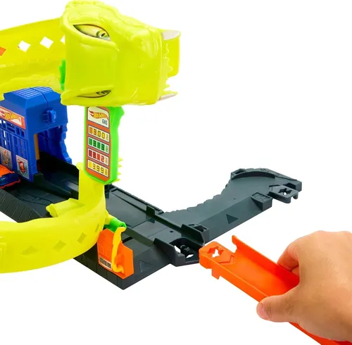 Hot Wheels City Pista Ataque De Serpiente