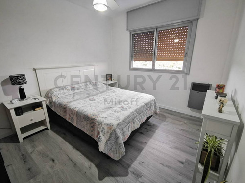 Imagen 3 de 13 de Venta De Departamento De Dos Dormitorios En Villa Elisa