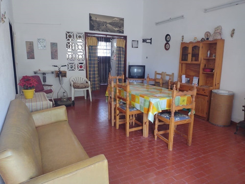 Imagen 3 de 14 de Venta Casa Mar Del Tuyu Independiente Con Lote