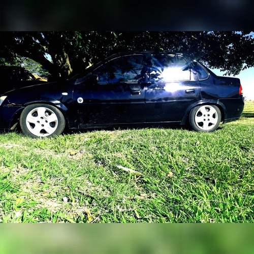 Chevrolet Corsa Classic Sedan