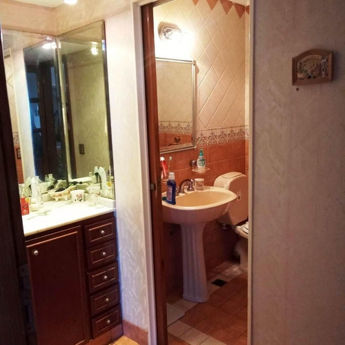 Imagen 7 de 12 de Venta De Departamento De 4 Ambientes En Wilde Centro