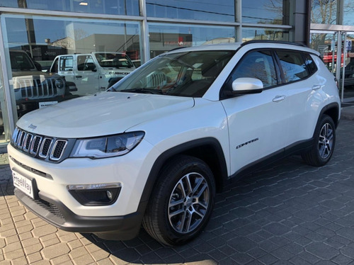 Imagen 2 de 15 de Jeep Compass Sport At6 Stock Entrega Ya Lp