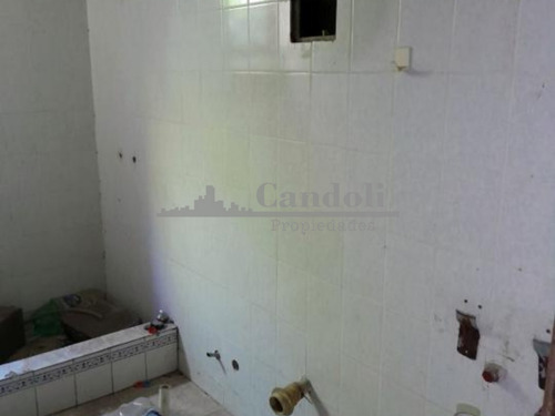 Taller Mecánico + Casa En Venta - Barrio Florencio Sanchez