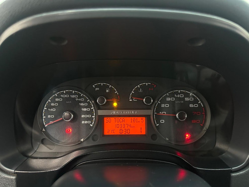 Fiat Strada 1.8 Mpi Adventure Cd 16v Flex 3p Automatizado