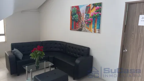Bodega En Excelente Estado E Inmejorable Ubicación Cod. 33669