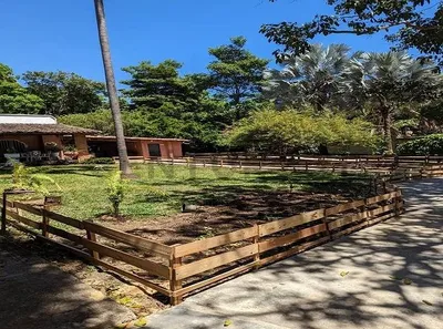 Hotel y resort en venta