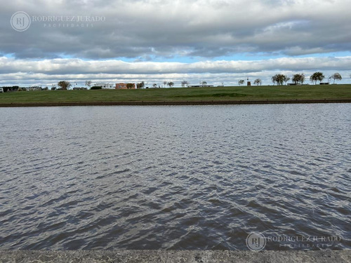 Imagen 2 de 7 de Terreno - El Naudir Lote Al Río Con Amarra Gran Oportunidad!!!!