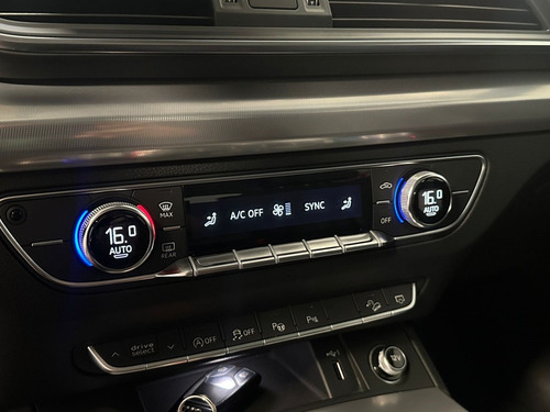 Audi Q5 2.0 TFSI GASOLINA PRESTIGE PLUS S TRONIC