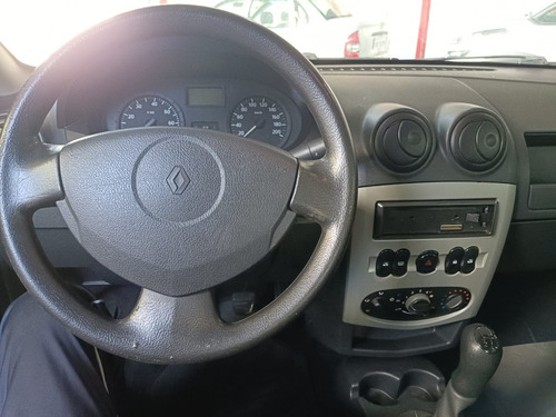 Renault Logan 1.6 Expression Hi-torque 4p