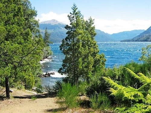 Turístico En Venta Ubicado En Lago Gutiérrez, Bariloche