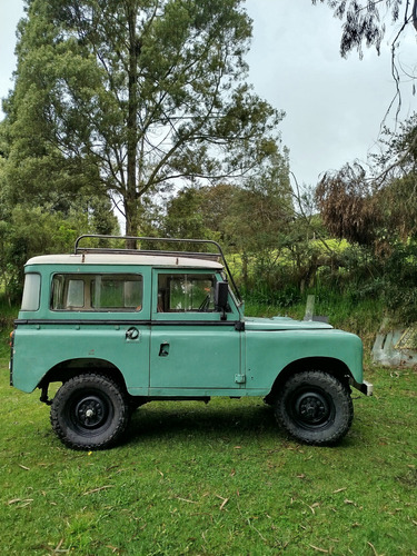 Land Rover Santana Series 3