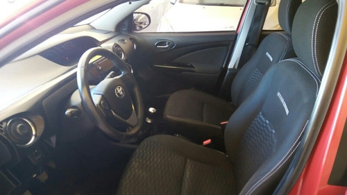 Imagen 6 de 7 de Toyota Etios 2015 1.5 Cross