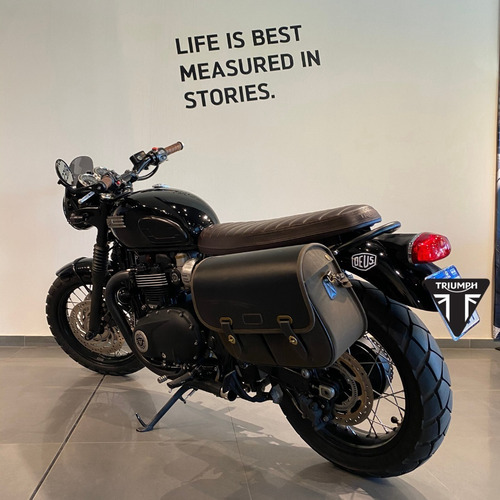 Triumph Bonneville T120 Black