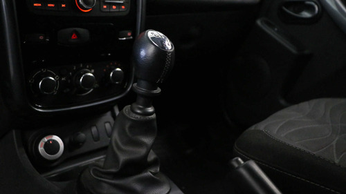 Renault Duster 2.0 Ph2 4x4 Privilege 143cv - 170375 - C
