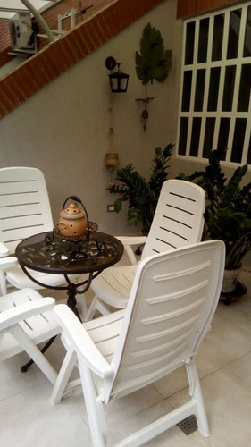 Imagen 3 de 9 de Townhouse En Venta