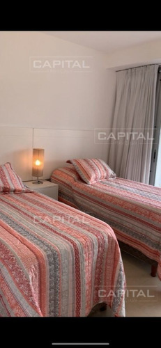 Imagen 10 de 18 de Apartamento De Tres Dormitorios En Suite En Venta Con Vista El Mar En Primera Línea Playa Brava - Punta Del Este Brava
