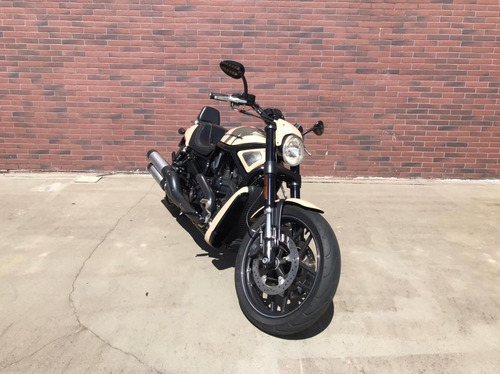 Harley-davidson Night Rod Special 2014 Bege