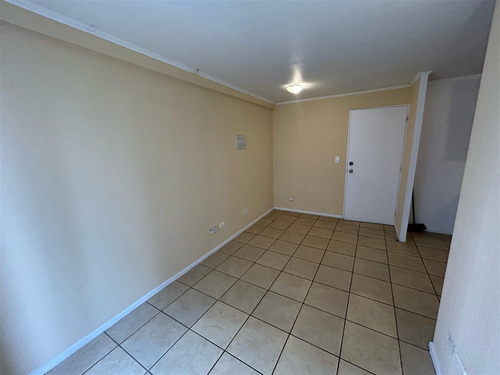 Arriendo Depto 3d 1b Sin Estacionamiento Metro La Cisterna