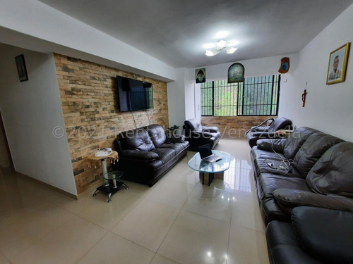 Imagen 5 de 19 de Apartamento Remodelado En Venta En Manzanares Mls #22-11464