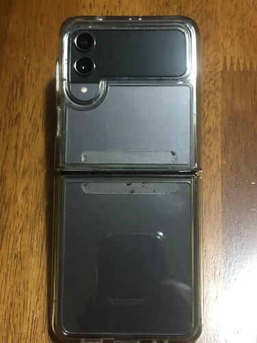 Celular Samsung Galaxy Z Flip 4 Usado Con Detalle (Usado)