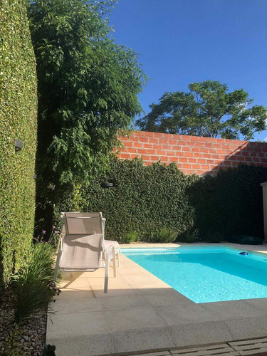 Venta Casa 3 Dormitorios Belén De Escobar