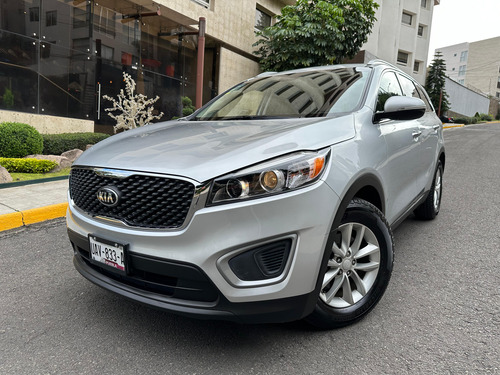Kia Sorento 2.4 Lx At