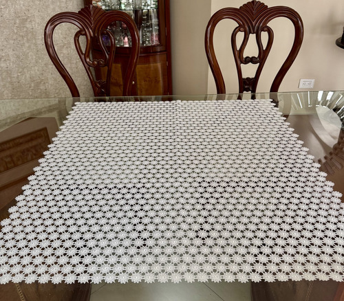 Mantelito O Carpeta Cuadrada De Encaje Blanco En Florecitas Blanco Encaje En Florecitas