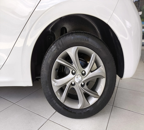 Peugeot 208 1.5 ACTIVE 8V FLEX 4P MANUAL