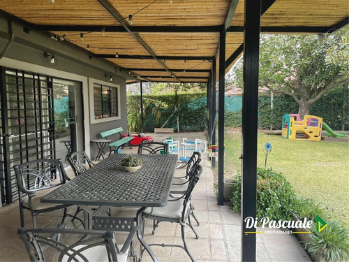 Imagen 5 de 23 de Venta Moderna Casa Quinta Sobre 1.200 M2 - La Reja Norte