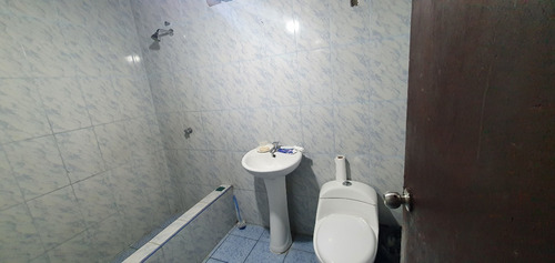 Imagen 9 de 13 de Alquiler Departamento 110m2 (2do Piso) Puerta Calle, Agua Y Luz Independiente - Comas