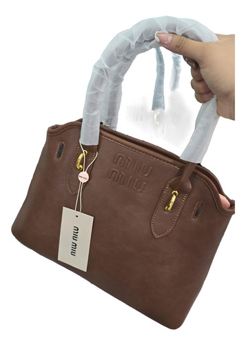Miu Miu Cartera De Mano Depende El Modelo Depende El Modelo Oro Depende El Modelo