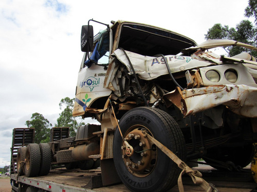 Sucata Mercedes Benz L 1620 Para Venda De Peças Usadas