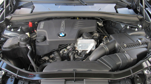 X1 2.0 Bmw 18i 2013