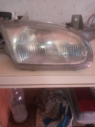 Faro Derecho Para Hyundai Accent