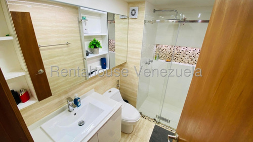 V Precioso Apartamento En Venta En Los Samanes