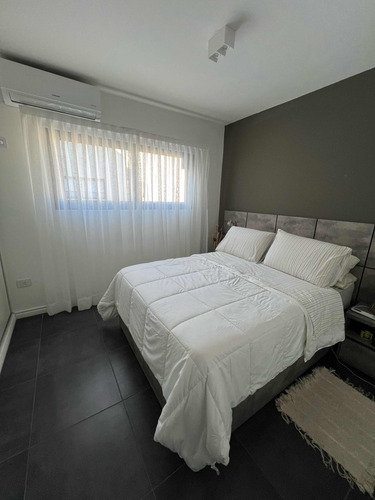 Dpto 2 Dor, 2 Baños, Living Com, Cochera Propia En El Edif