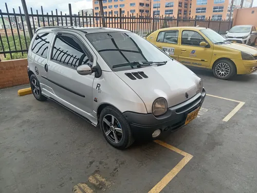 Renault Twingo 1.2 Dynamique 75 hp