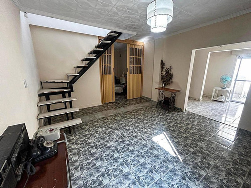 Venta Ph 4 Amb Terraza Patio Lomas Del Mirador
