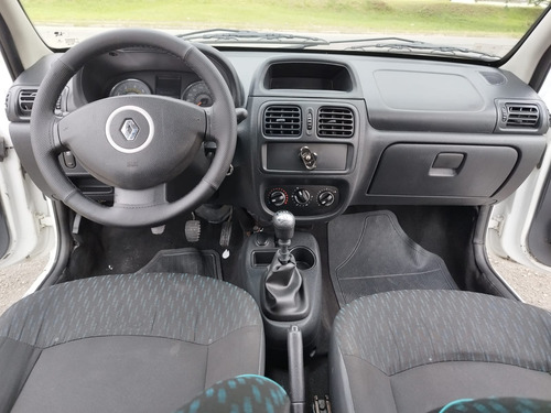 Renault Clio 1.0 16v Expression Hi-power 5p