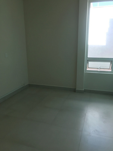 Casa Con Uso De Suelo Comercial Y Para Oficina En Polanco