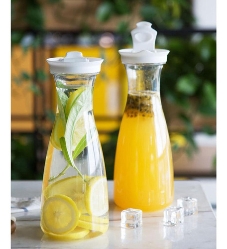 A Jarra De Jarra De Frutas 1400ml