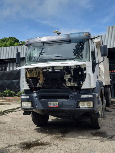 Imagen 3 de 13 de Iveco Trakker 410t42h