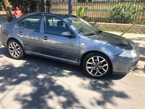 Volkswagen Bora 2.0 2010 Trendline 115 Cv