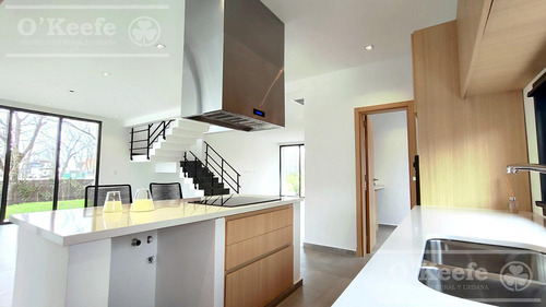 Casa Moderna En Venta 6 Ambientes A Estrenar En Fincas De Hudson Barrio Cerrado