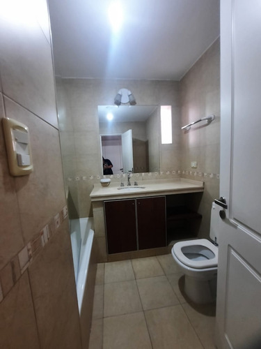 Haz Realidad Tu Sueño!! Venta Departamento 2 Dorm. B° Gral. Paz C / Cochera. Categoria!