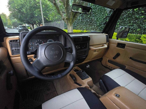 Jeep Wrangler 4.0 Rubicon Techo Duro 4x4 At