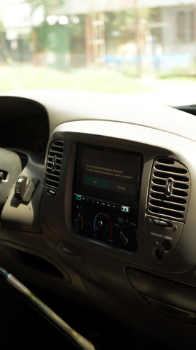 Ford F-150 4.2 Xlt V6 4x4
